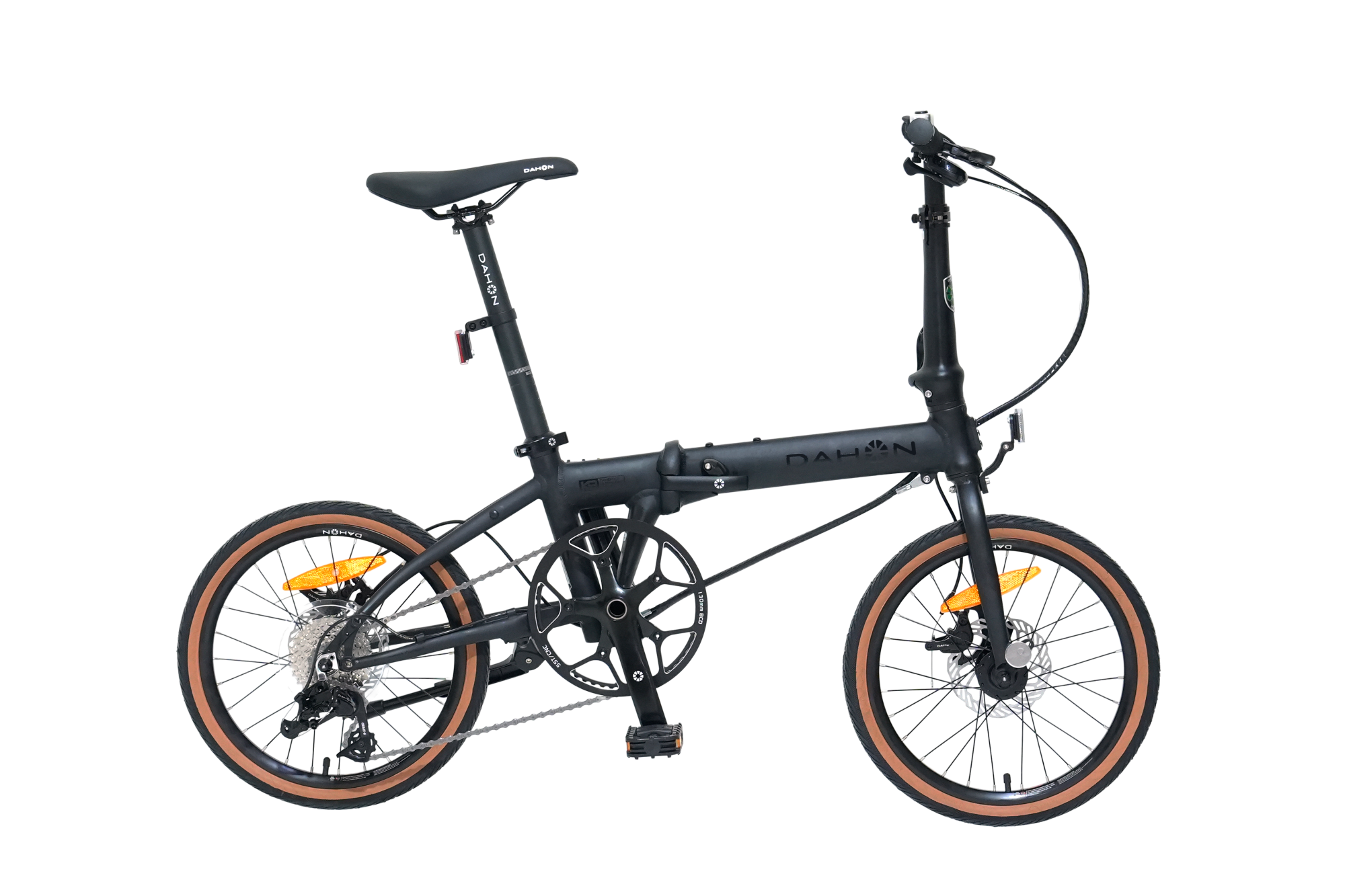Schwarzes DAHON K9 Faltrad mit 20-Zoll-Reifen mit brauner Seitenwand, Scheibenbremsen und kompaktem Rahmen
