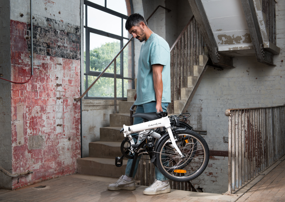 Easily carry your bike upstairs